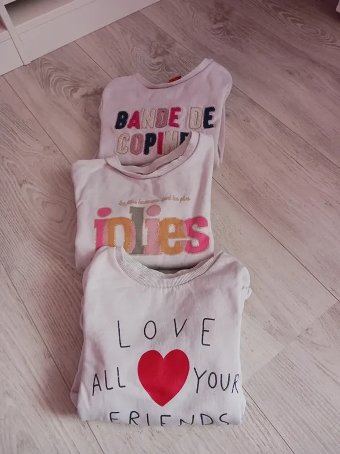 Lot de 3 pulls 8 ans