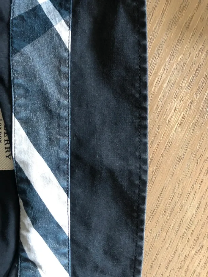 Chemise noire Burberry T.42 - photo numéro 5