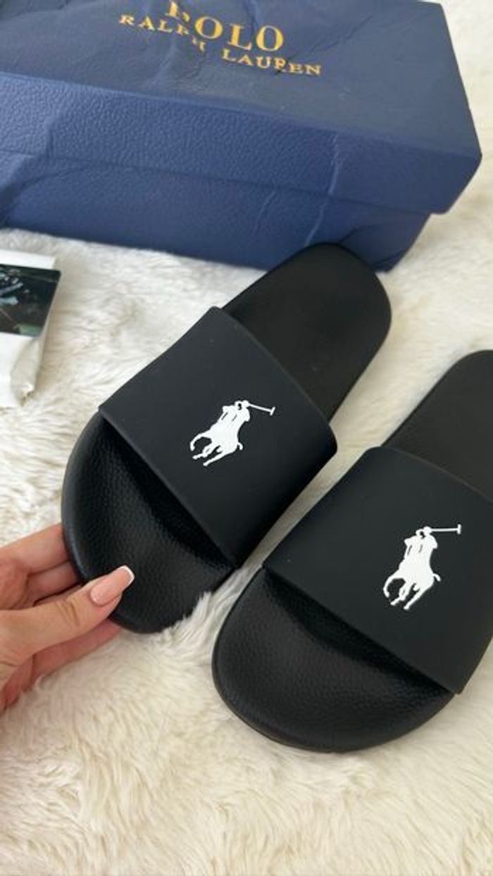 Claquette R - photo numéro 3