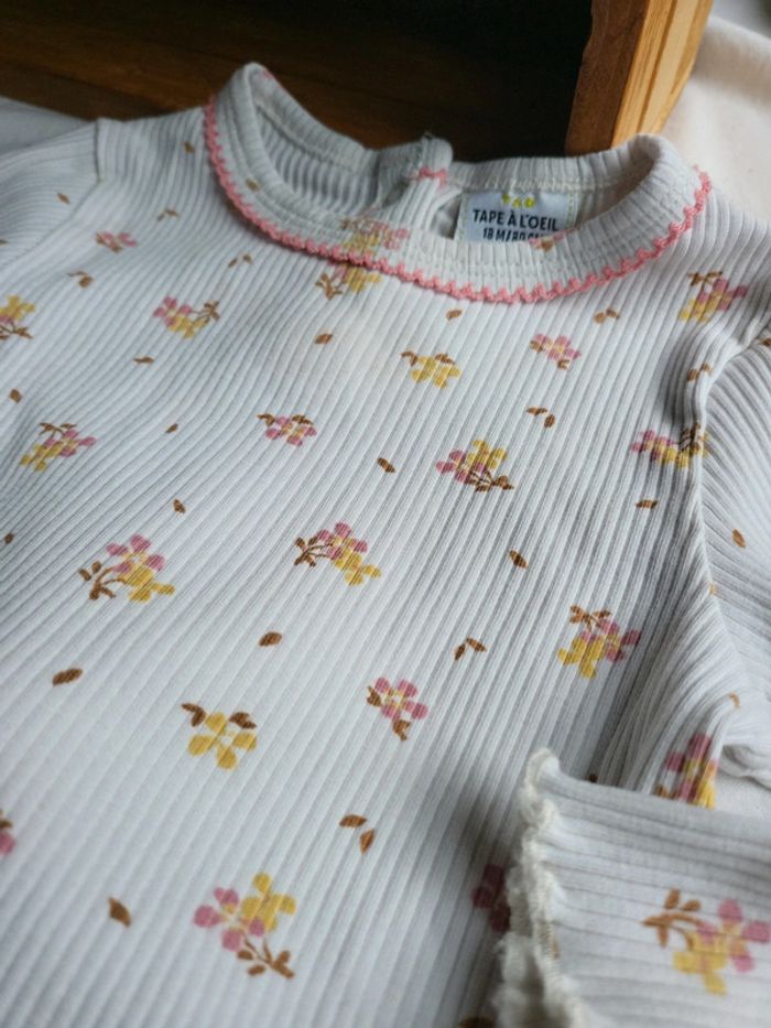 Ensemble gai fleuri 18 mois - photo numéro 2