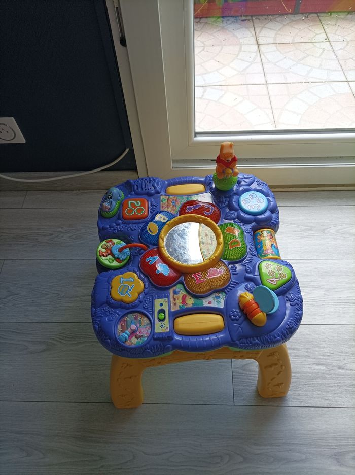 Table d'activités Winnie l'ourson - photo numéro 2