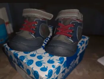 Chaussures garçon neuves