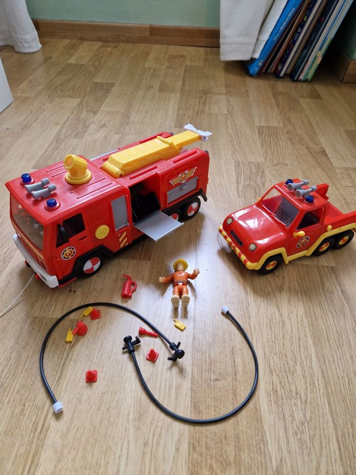 Camion Sam le pompier