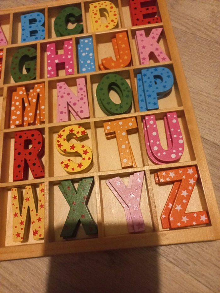 Alphabet en bois - photo numéro 3