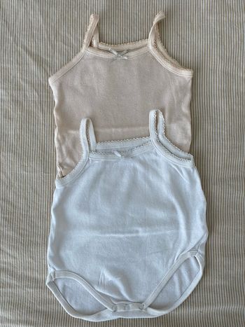 Lot de 2 bodies Kiabi 