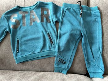 Ensemble jogging primark 18-24 mois