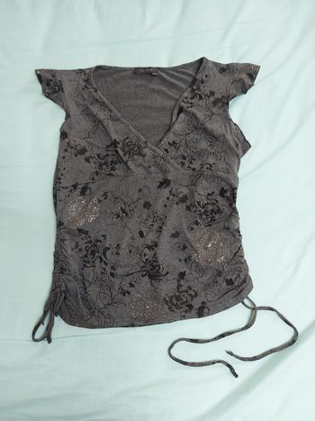Top détails pailletés 