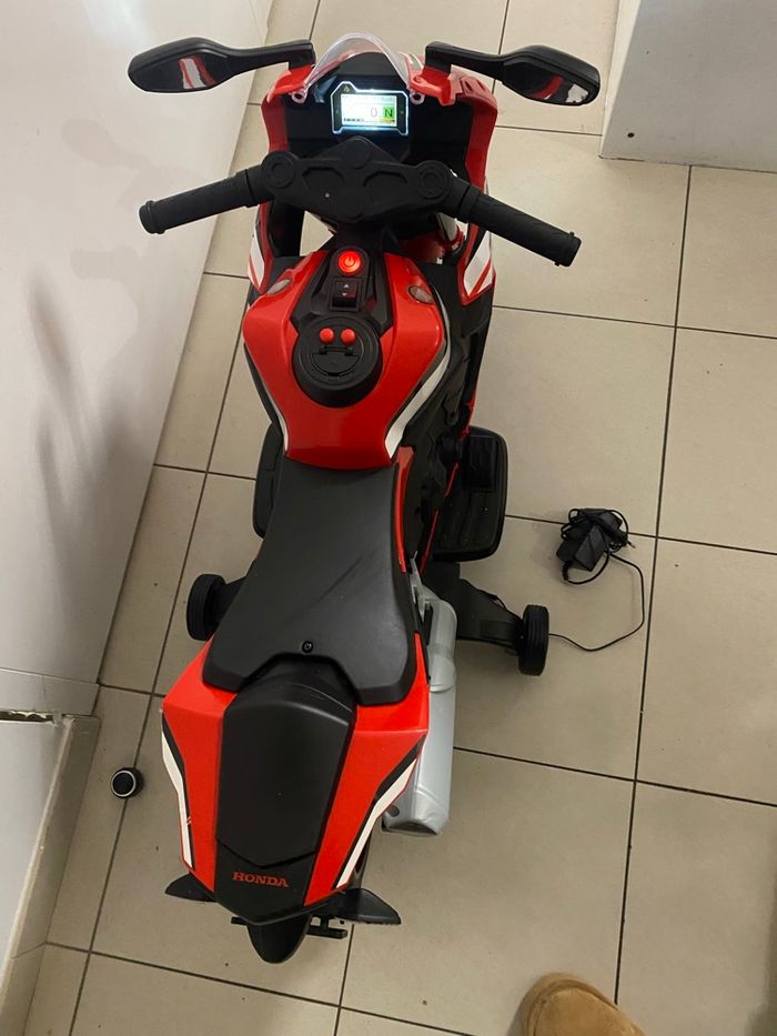 Moto électrique Honda - photo numéro 4