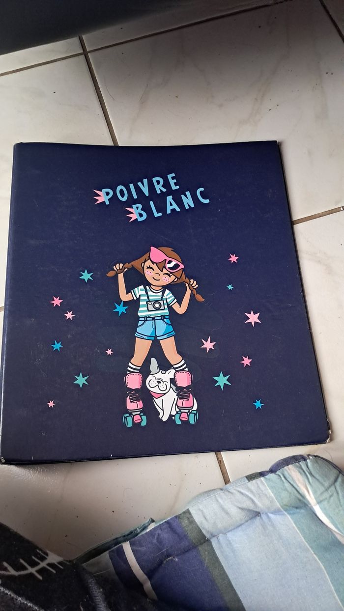 Classeur poivre blanc