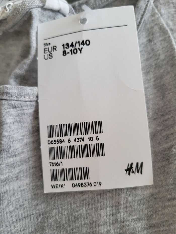 Robe neuve avec étiquette 🏷  taille 8 / 10 ans - photo numéro 3