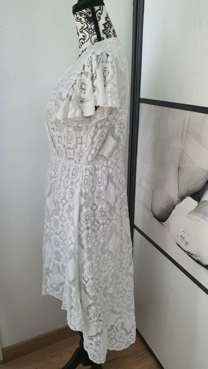 Robe dentelle bohème - photo numéro 2
