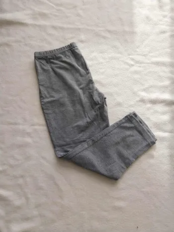 Legging / caleçon gris clair T2/3