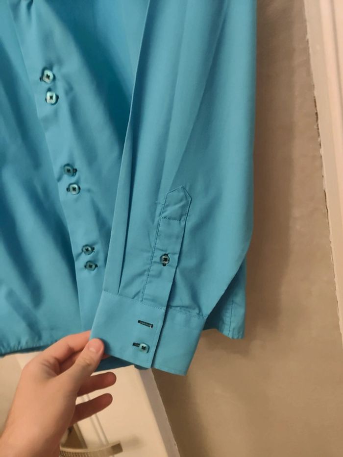 Chemise bleu clair - photo numéro 4