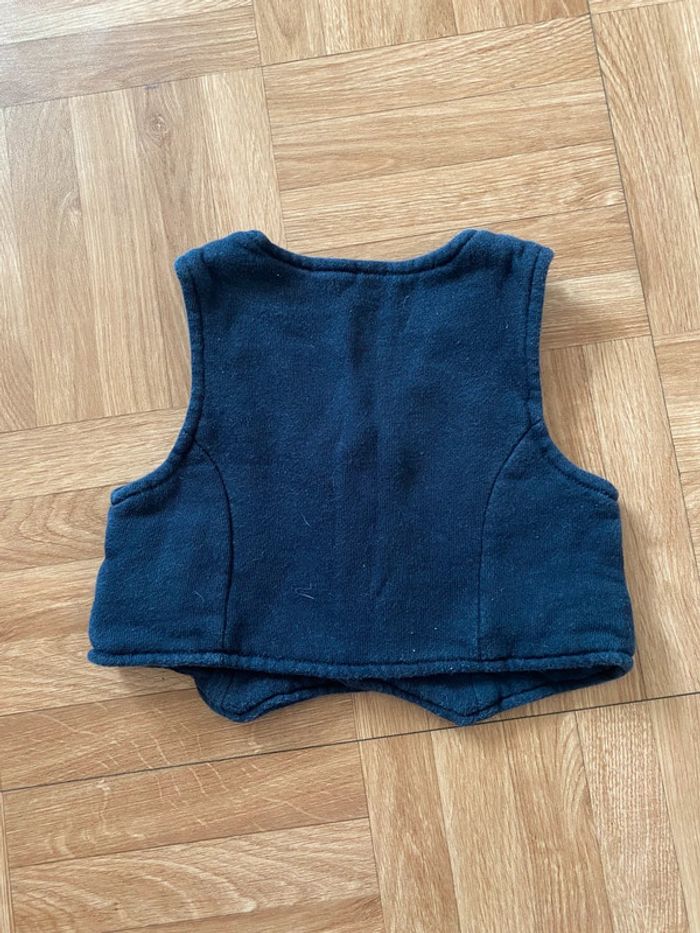 Gilet / Blazer à manches courtes Kiabi taille 3 mois - photo numéro 2