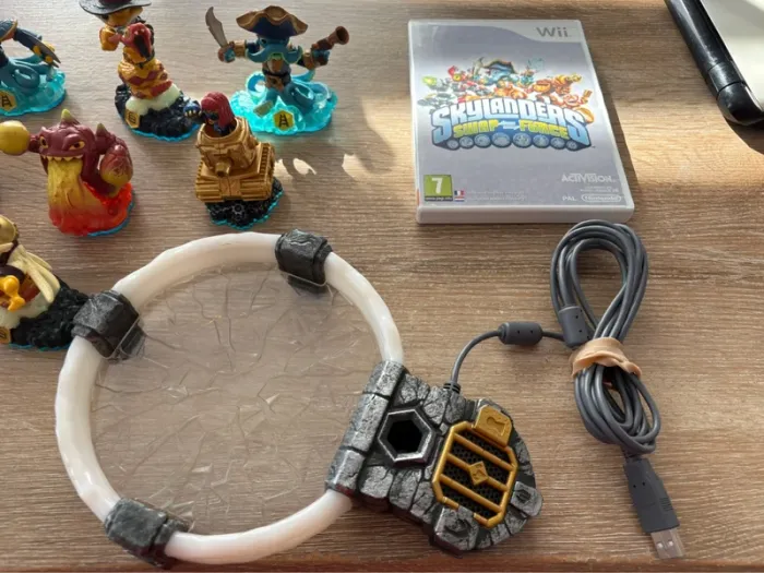 Lot de 8 figurines skylanders swap force + jeu wii - photo numéro 6