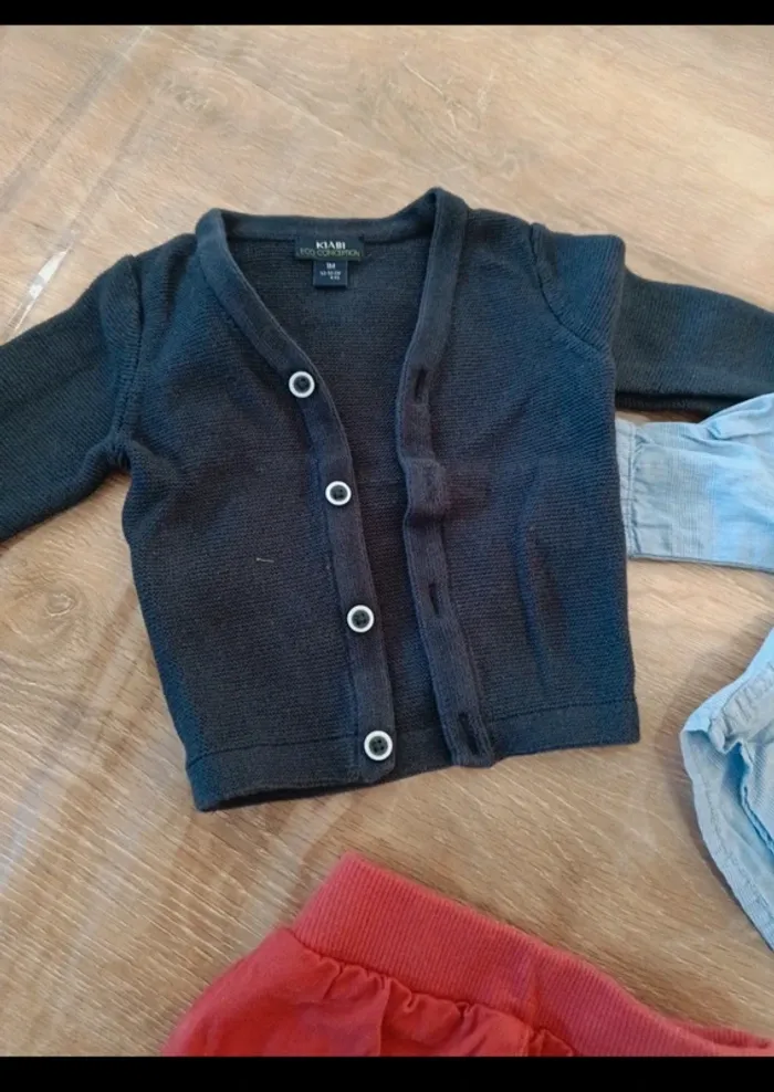 Ensemble garçon 1 mois très bon état - photo numéro 7