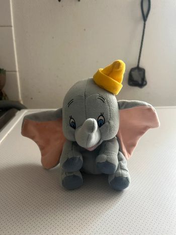 Peluche dumbo