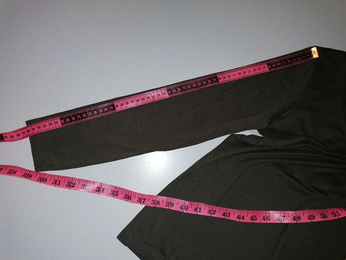 Tee-shirt marron kaki foncé M-42.44/ Eur40.42 - photo numéro 7