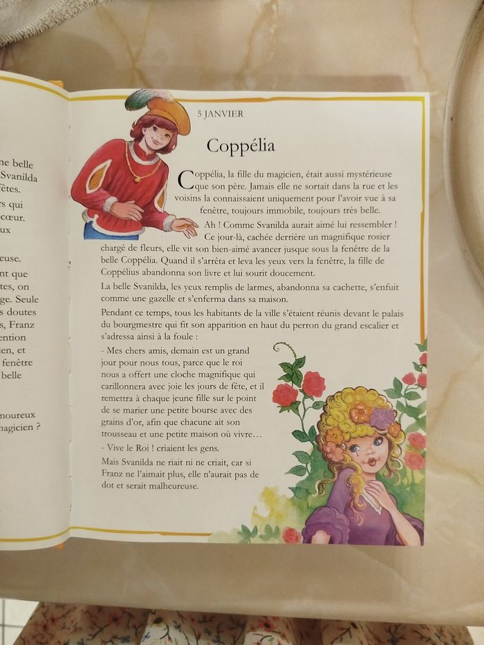 Livre enfants 365 histoires de grand-mère - photo numéro 3