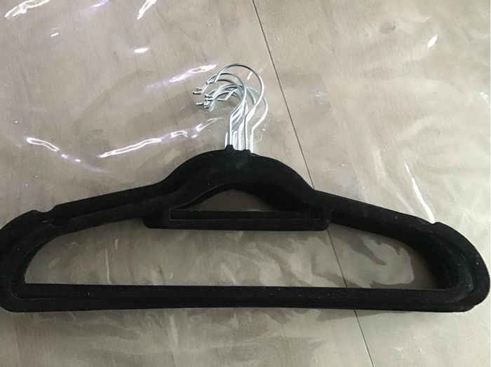 Cintres - photo numéro 2