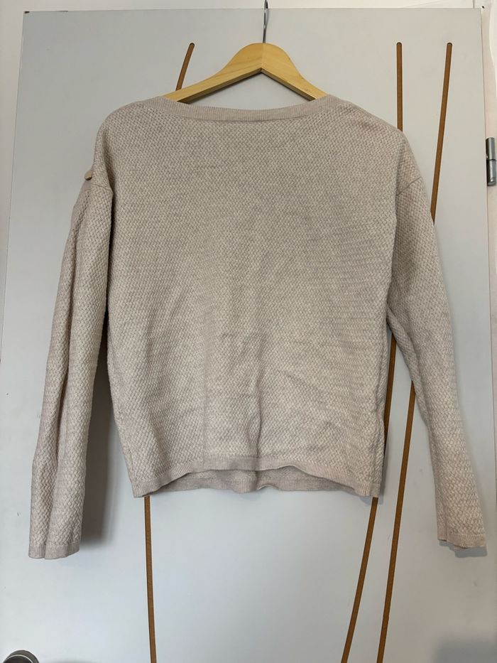 Pull cache cache - photo numéro 2