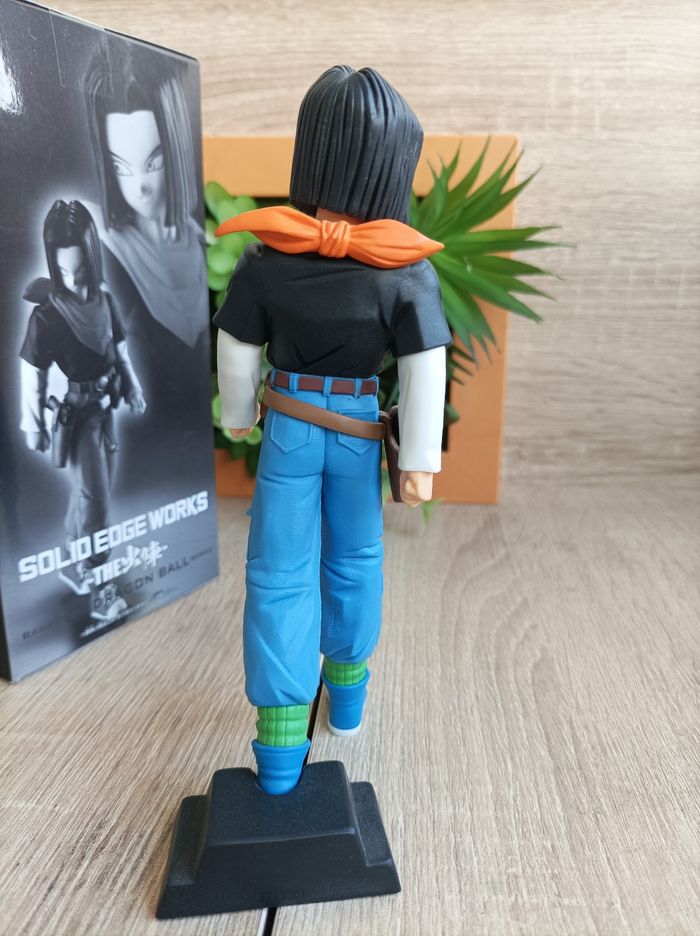 Figurine android C-17 Dragon Ball Z DBZ banpresto solid edge works Bandai Namco - photo numéro 5