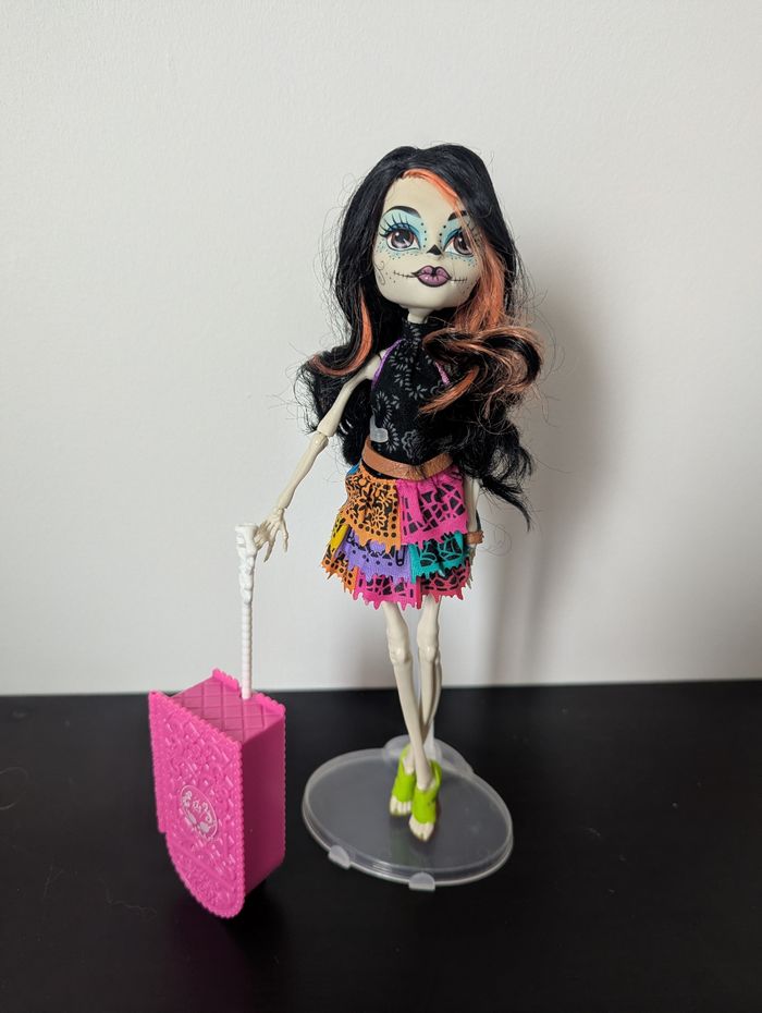 Poupée Monster high Skelita Scaris