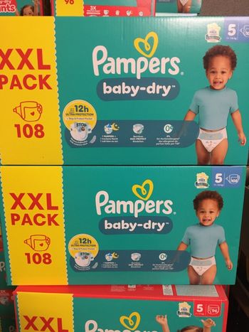 2 xxl pack couches Pampers baby dry 5