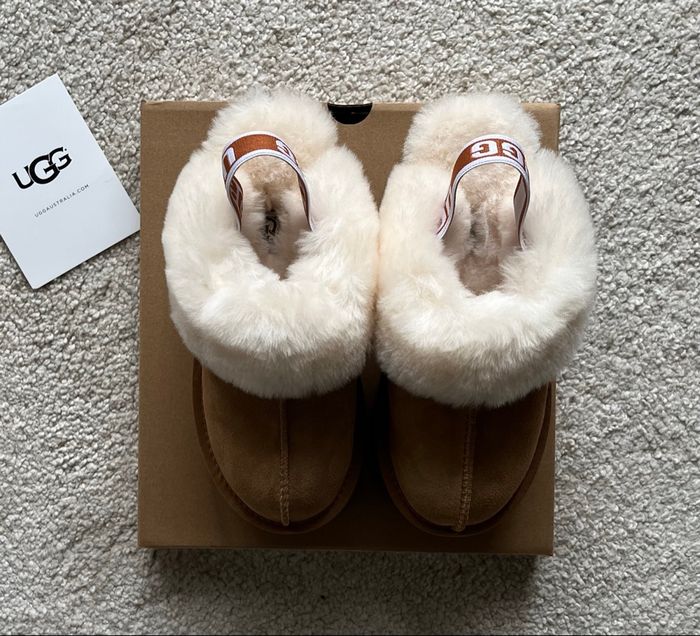 Mules fourrées UGG Funkette - Taille 38 - Neuves - photo numéro 4