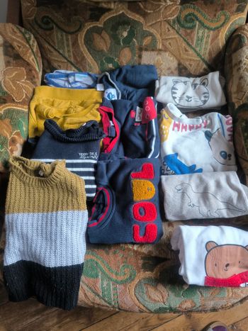 Lot de 11 pull 18 mois