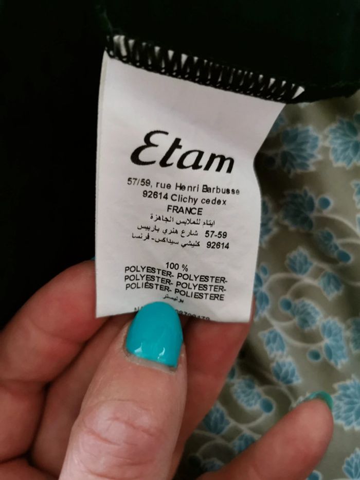 Haut noir - photo numéro 3