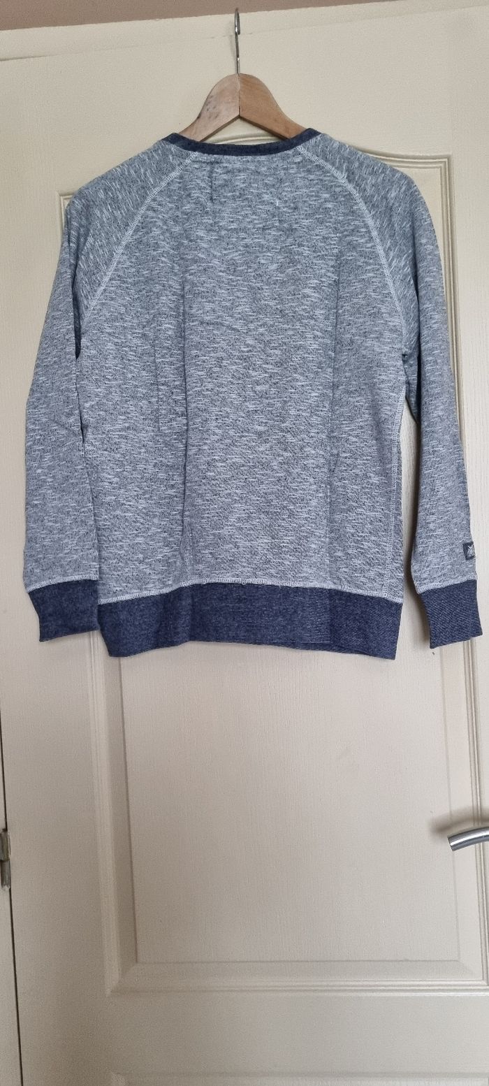 Pull  garçons taille 14 ans - photo numéro 2