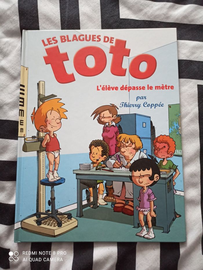 livre toto l élève dépasse le metre