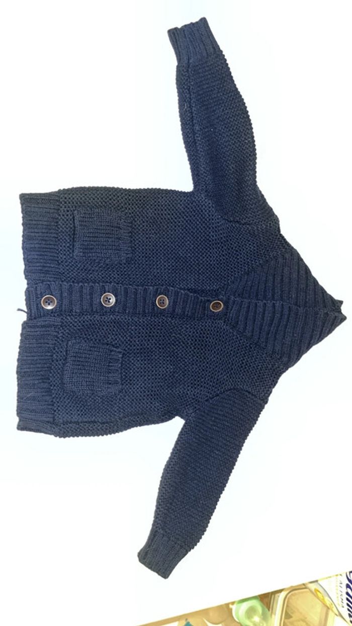 Gilet en laine bébé - photo numéro 2