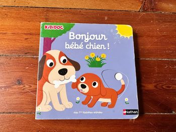 Bonjour bébé chien Nathan