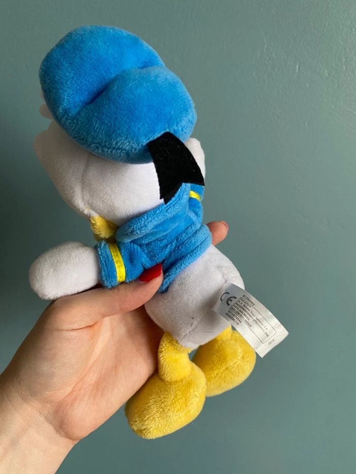 Mini peluche Donald très mignonne Disney - photo numéro 2