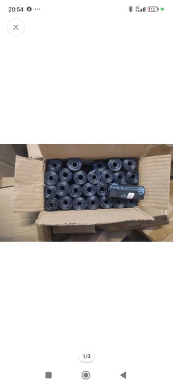 Sacs à excréments par 600, soit 1 boîte de 40 rouleaux de 15 sacs avec distributeur de sacs inclus