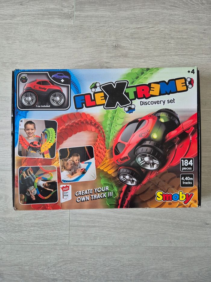 Circuit Flextreme avec 2 voitures - Smoby