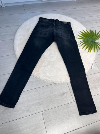 jean noir zara man usa 30 Eur 38
