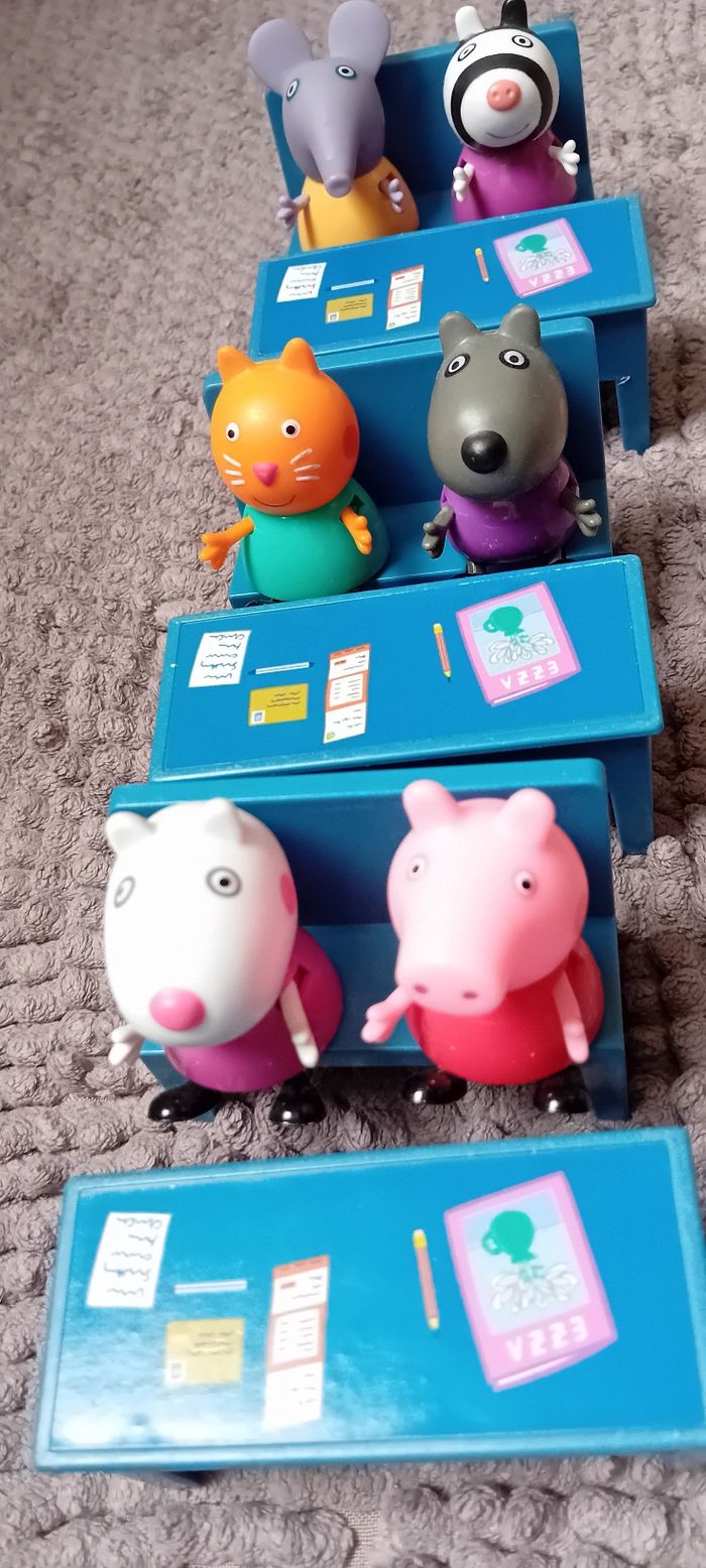 Salle de classe Peppa pig - photo numéro 5