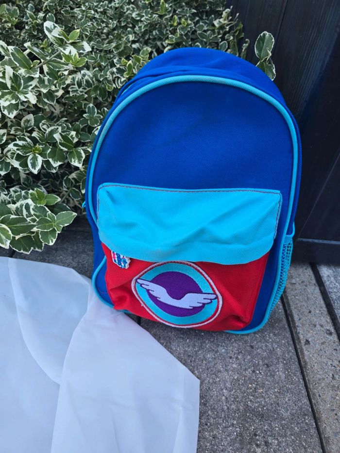 Lot pantoufles sac école tablier peinture - photo numéro 2
