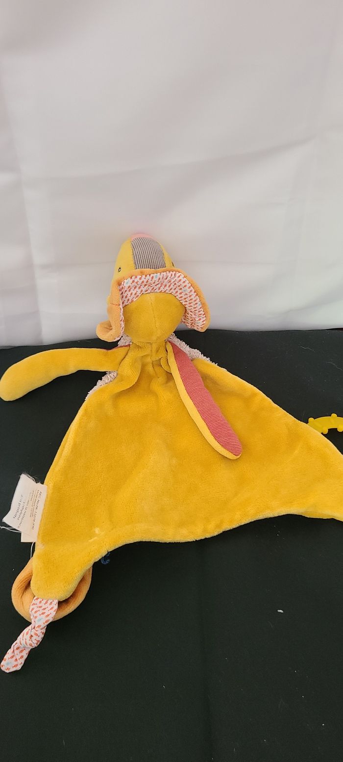 Moulin roty Les Papoums Doudou plat lion jaune orange - photo numéro 3