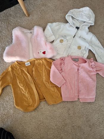 Lot gilet 9mois