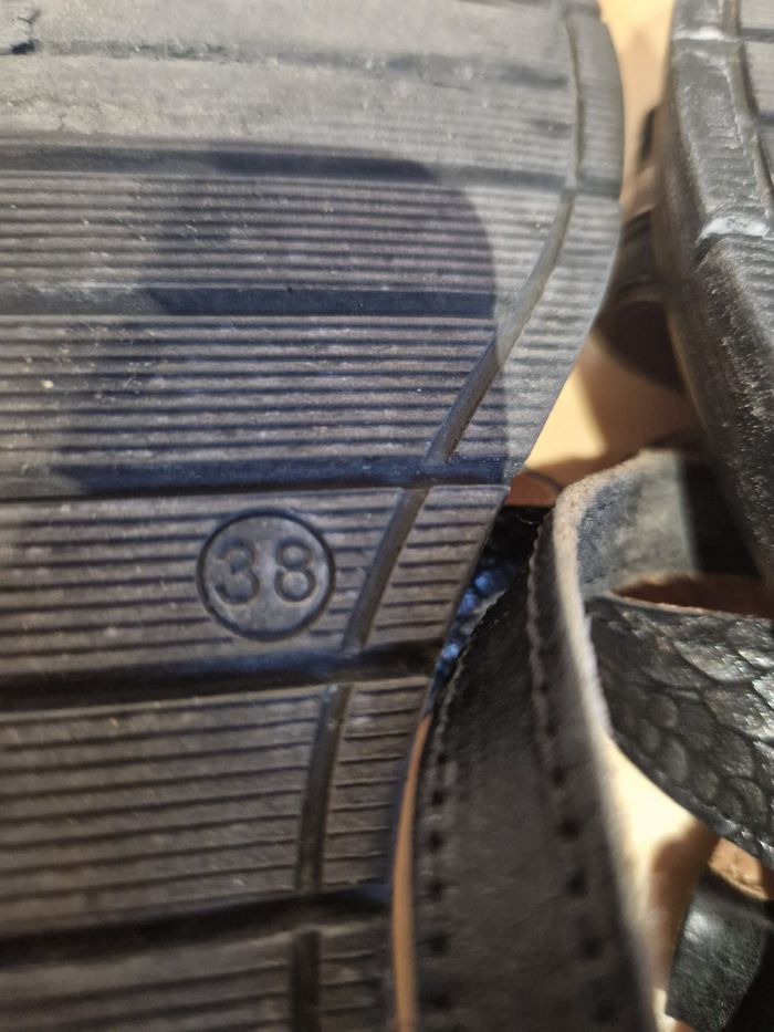 sandales avec boucle 
 faffetta - photo numéro 4