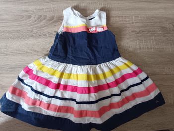 Robe authentique tommy Hilfiger 18mtom