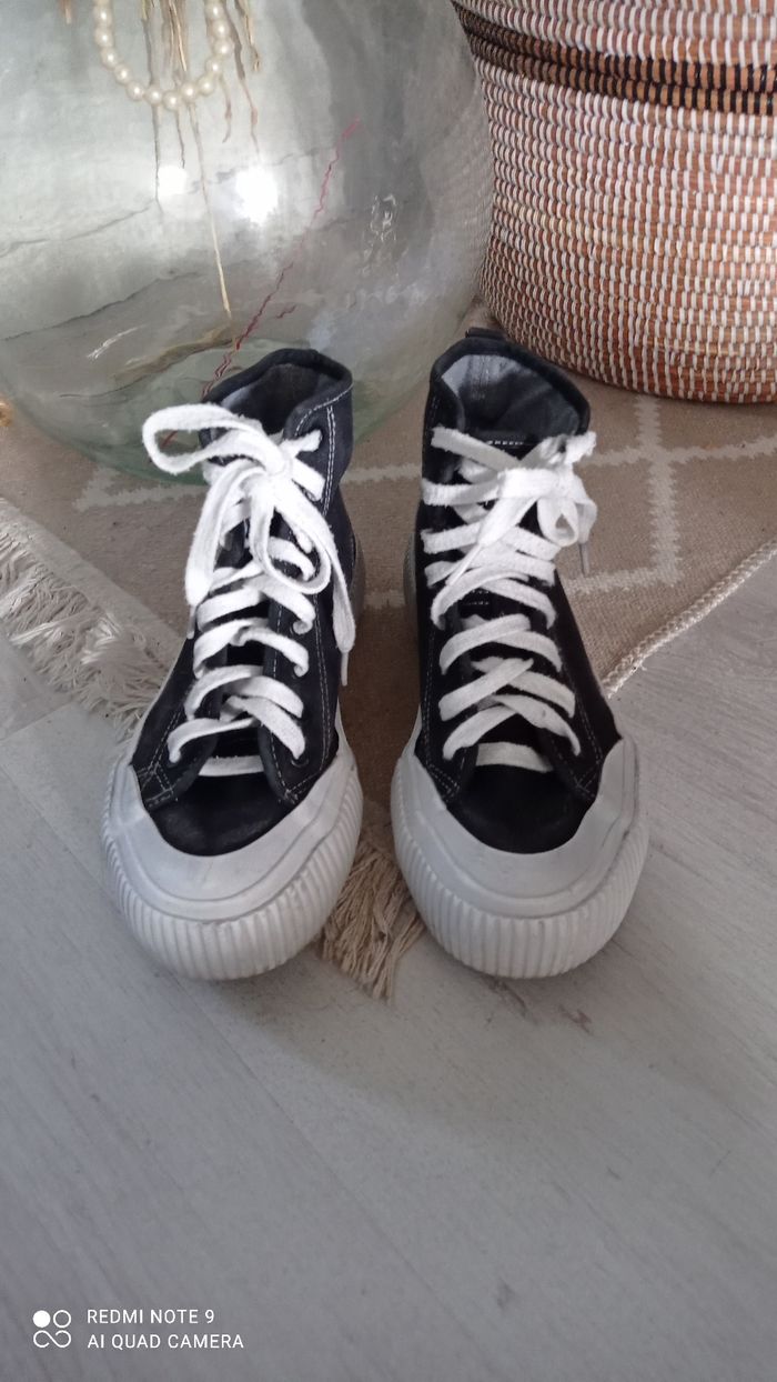 Baskets montantes plateforme noires Kiabi 37 tbe - photo numéro 4