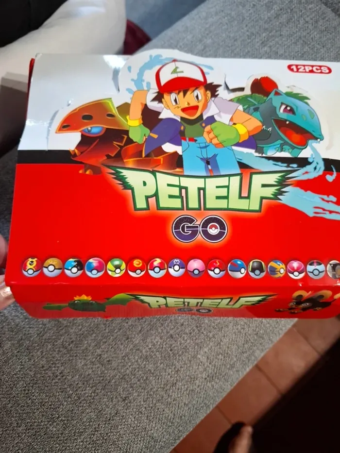 Magnifique lot de 12 pokeball neuve - photo numéro 2