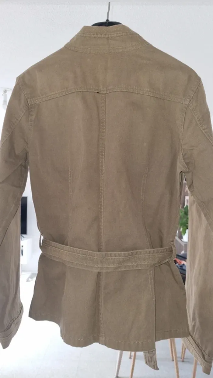 Veste - photo numéro 2