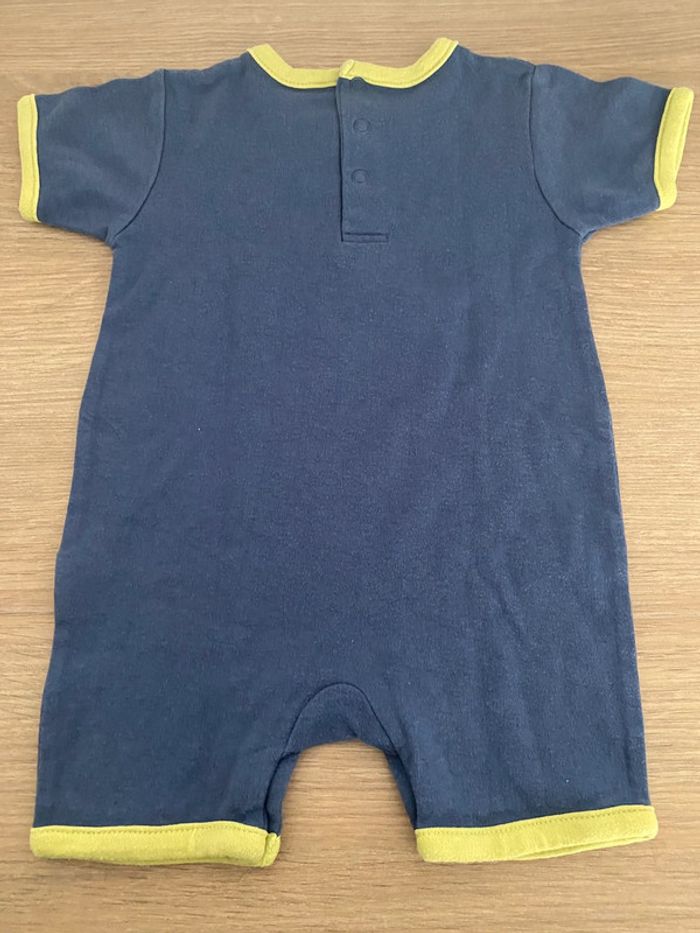 Combishort 6 mois - photo numéro 2