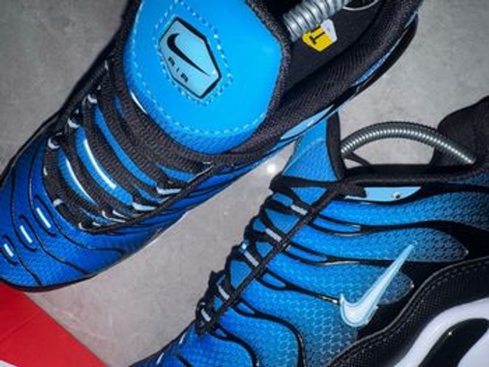 Nike TN aquarius noir bleu 44 - photo numéro 9